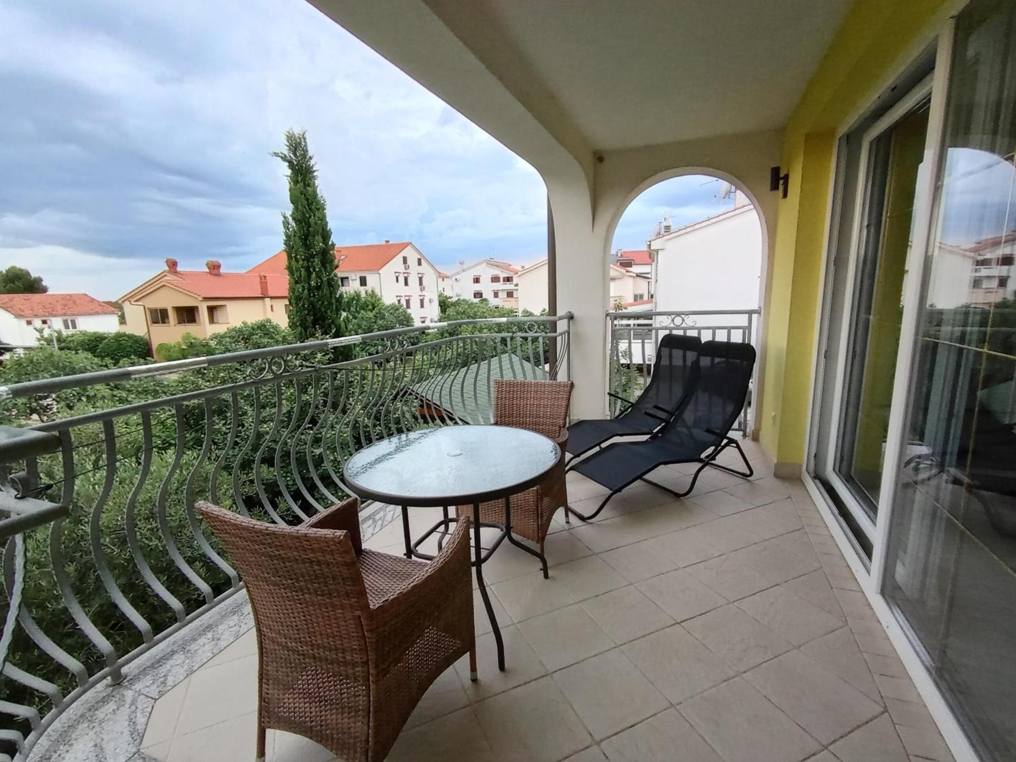 Ana Rooms Krk Town Exterior photo