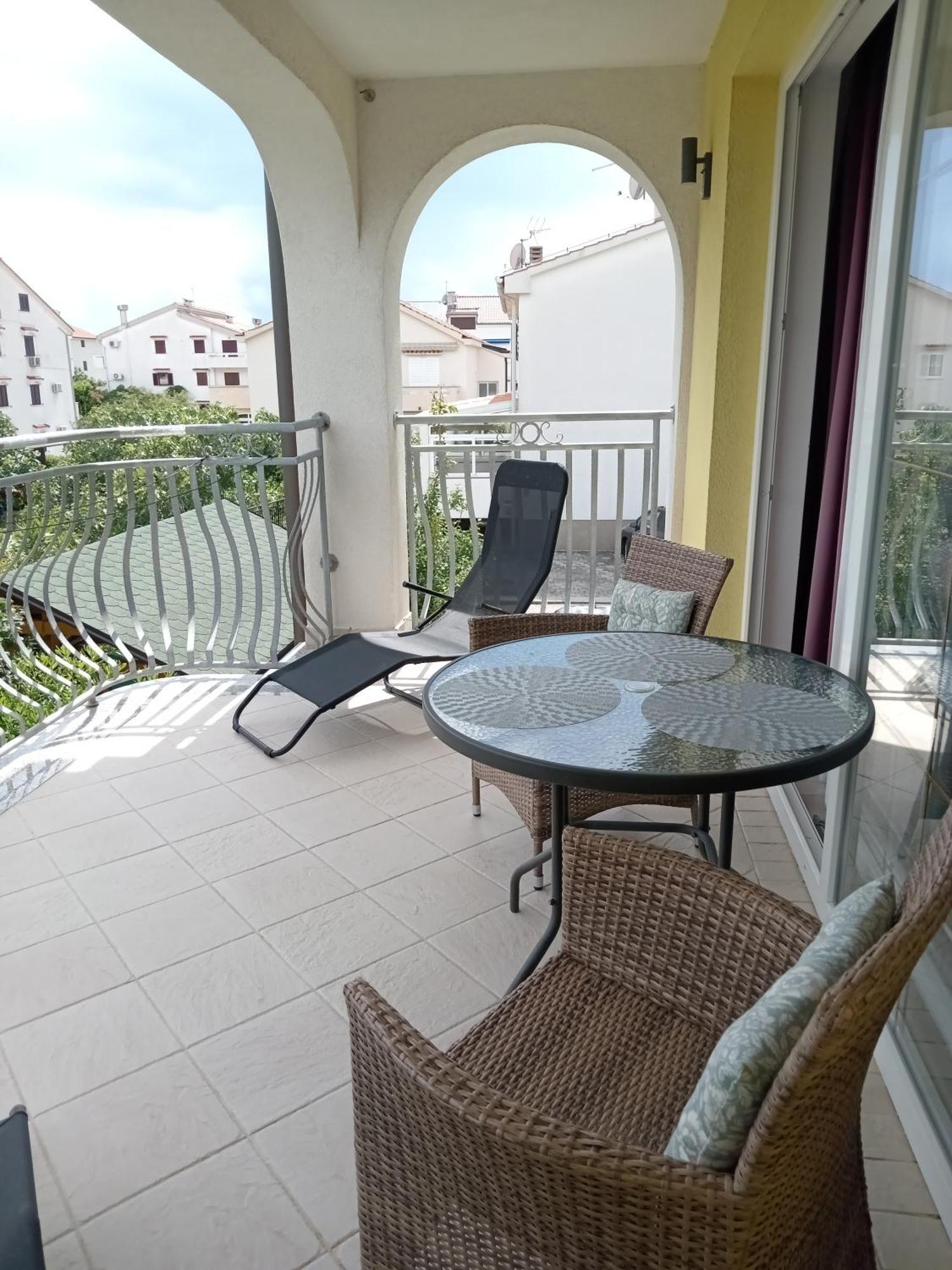 Ana Rooms Krk Town Exterior photo